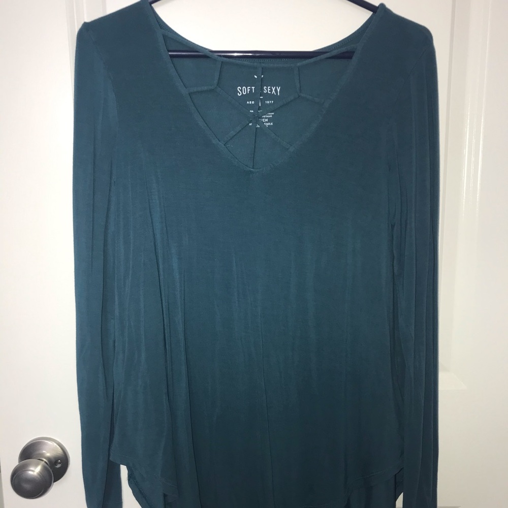 American Eagle long sleeve. Size S.